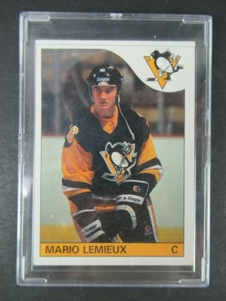 Vintage Topps 1985 Mario Lemieux Pittsburgh Penguins Hockey Rookie Card
