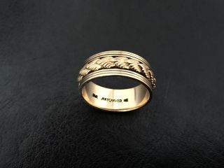 Art Carved Vintage Wheat - Pattern Mens 14k Yellow Gold Wedding Band Size 7