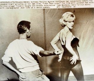 Vintage Marilyn Monroe 1960 Photo Rehearses For Let 
