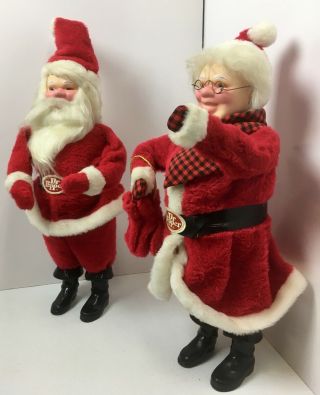 Vintage DR.  PEPPER 26” Santa & Mrs.  Claus Counter Store Display Christmas Figure 2
