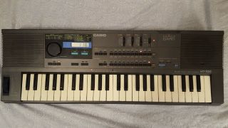 Casio Ht - 700 Pcm 49 - Key Vintage Keyboard Synthesizer