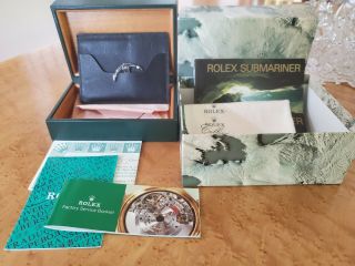 Rolex Submariner 16610 Vintage Watch Box Set Papers