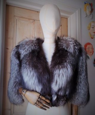 Magnificent Real Fur Vintage Natural Silver Fox Cape Stole Bolero