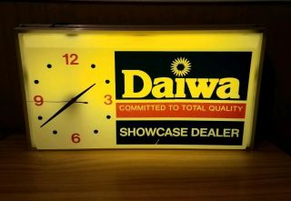 Vintage Daiwa Fishing Reel Dealer Lighted Clock Sign Rare Store Display