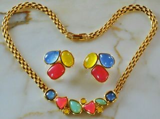 Vintage Signed Trifari Jelly Lucite Gold Tone Demi Parure Necklace & Earrings