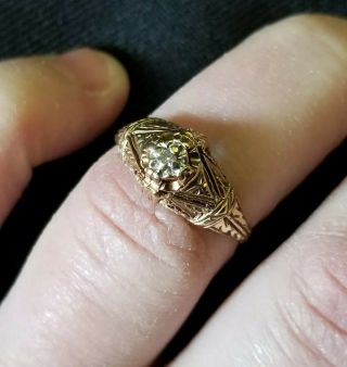 Vintage 10k Gold And Diamond Ring Size 6.  5 - 2 Grams Of Gold