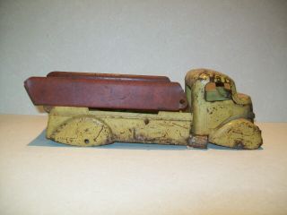 Vintage Pressed Steel 1930 ' s Snub - Nosed Wyandotte or Turner Dump Truck - 11.  5 