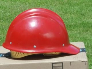 BULLARD 502 FIBERGLASS “HARD BOILED” VINTAGE HARD HAT.  Red.  IRONWORKER STRONG 3