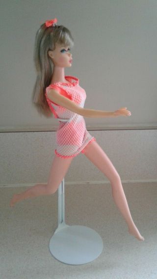 Vintage MOD Ash Blonde Barbie Twist ' n Turn in her swim suit 2