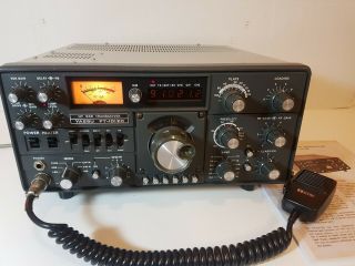 Vintage Yaesu Ft 101zd Hf Ham Radio Transceiver& Mic.  Good