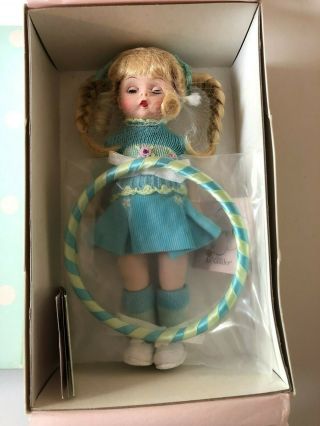 2005 Madame Alexander 8 " Hula Hoop Cutie Doll 40440,  Nrfb