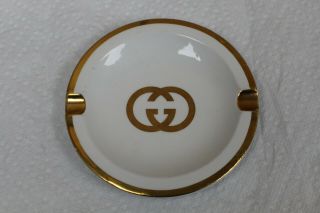 Vintage Gucci Ashtray From Italy Pre - Owned White With Gold Trim