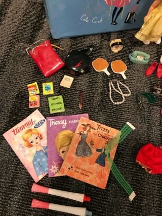 Vintage 1962 Ideal Tammy Doll By Ideal Toy Corp BS - 12 with case & accessories 8