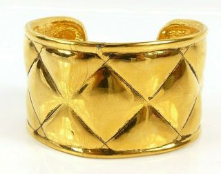 R1412 Auth Chanel Vintage Gold Plated Quilted Cc Logo Bangle Cuff Bracelet
