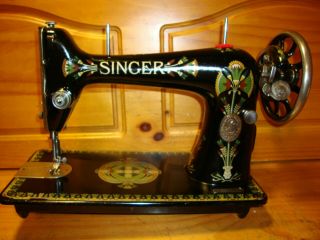 Antique Singer Sewing Machine Head,  Model 66k " Lotus ",  Serviced