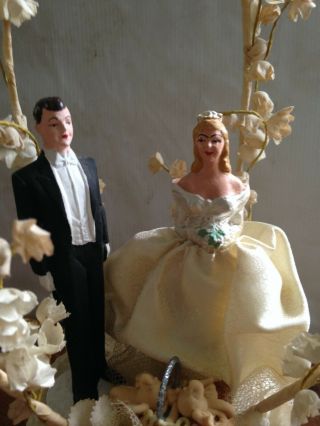 Vintage 1952 Bride & Groom Wedding Cake Topper Hand Painted Chalkware 2
