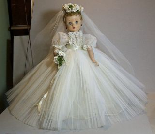 Vintage Madam Alexander Elise Bride Doll