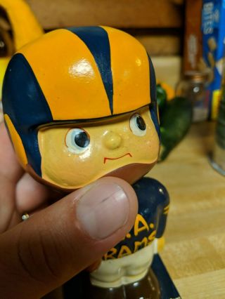 Vintage NFL LOS ANGELES RAMS BOBBLEHEAD,  NODDER,  BOBBLE HEAD WOOD BASE L.  A. 6