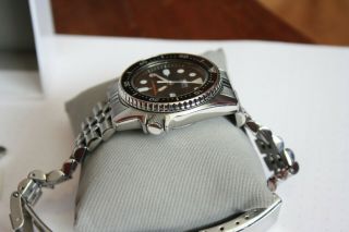 Seiko SKX013K2 Automatic Dive Watch with Stainless Steel Bracelet 8