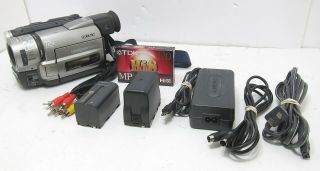 Vintage Sony CCD - TRV93 Hi8 Analog Camcorder Video Transfer BUNDLE - Great 2