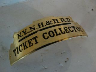 Vintage N.  Y.  N.  H.  & H.  R.  R.  Railroad Ticket Collector Hat Badge Brass Estate Find