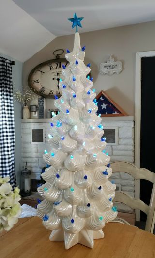Vintage 31 " Atlantic Mold White Lighted Ceramic Christmas Tree Pedestal Base