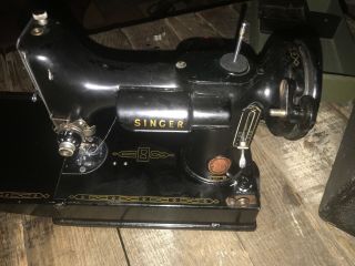 Vintage Singer Featherweight 221 Sewing Machine with Case & Attachments 3