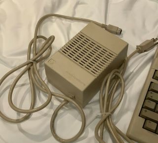 Vintage Commdore Amiga 500 with M - Tec 68020,  1MB Ram and Kickstart 3.  1 3
