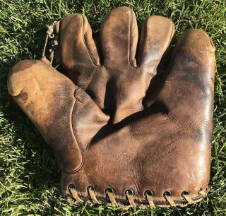 Vintage Baseball Glove Buckle Back Lew Fonseca Split Finger