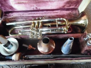 Vintage Antoine Courtois Brevete Trumpet Brass Paris France Case Accessories 5