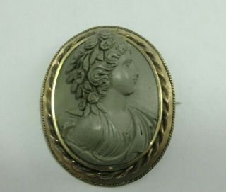 Vintage Gold - Filled Carved Gray Porcelain Cameo Pin Brooch 15.  6g