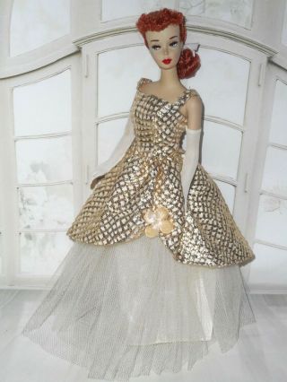 Vintage BARBIE CLONE BENEFIT PERFORMANCE STYLE GOWN SILVERY GOLD - STUNNING 12