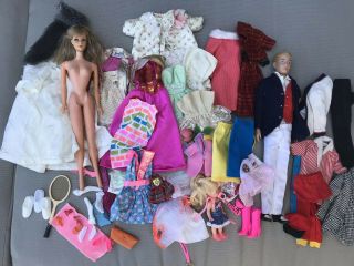 Vintage Barbie And Ken Dolls With Carrying Case And Clothing 7