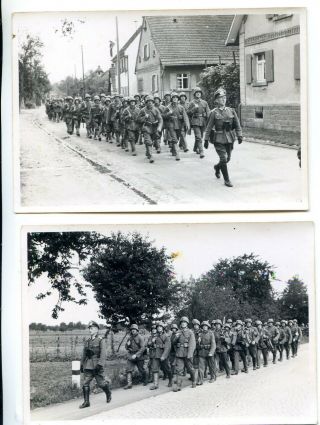 2 X Photo Ww2 German Troops March,  Steelhelmets & Guns Wwii 770