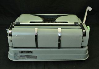 VTG Hermes 3000 Green Portable Typewriter - Needs Cleaning 4