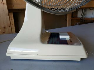 Vintage Tatung 3 - Speed 12” Oscillating Desk Fan Blue Blades Model LC - 16 7