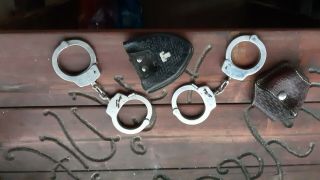 Vintage Smith And Wesson Hand Cuffs 2 Pair