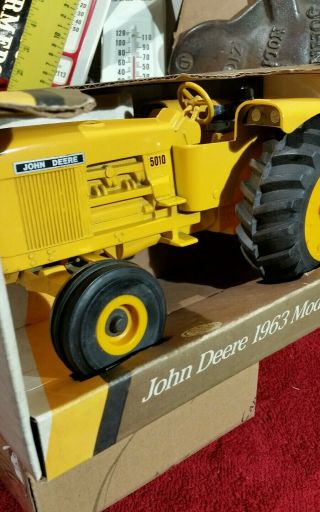 Ertl John Deere Tractor 5010 Industrial Construction Vintage Farm Toy Nib 1/16