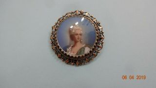 Lovely Antique Victorian Hand Painted Portrait On Porcelain Pendant/brooch - 14k