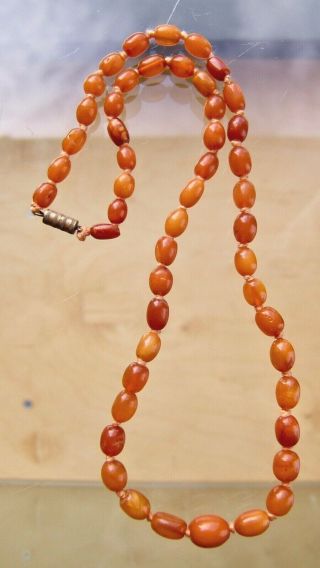 Stunning,  Vintage Art Deco,  Real Butterscotch Amber Bead Necklace 12g