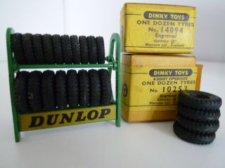 Vintage Dinky 786 Dunlop Tyre Rack & Boxed Tyres Issued 1960 Vgc