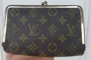 Vintage Louis Vuitton Rare Clutch Mirrored Cosmetic Makeup Bag Kisslock Clasp