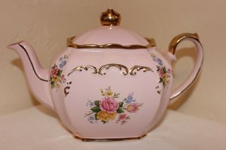 Vintage Sadler Cube Pink Teapot,  Gold Trim,  2527,  Pink Yellow Roses,