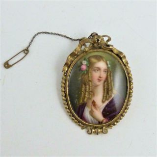 Antique Hand - Painted Victorian Porcelain Brooch In Pinchbeck Frame