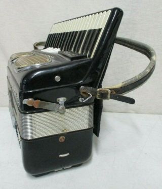 VINTAGE EXCELSIOR ACCORDION MODEL 308 ACCORDIANA DOES PLAY 24 PEARL KEYS,  17 BL 4
