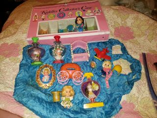 Kiddles Collectors Case With 8 Adorable Little Dolls By Mattel 1967 Vintage