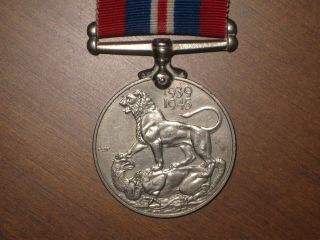 WW2 British Medal War Medal 1939 - 1945 named South African 2