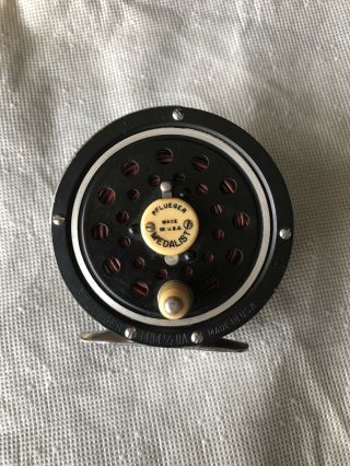 Vintage Pflueger Medalist 1494 - 1/2 Da Single Action Fly Reel Made In Usa