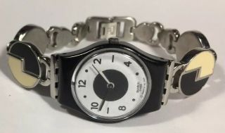 Vtg Women Swatch Watch Shifting Black Lb164g Stainless Steel Band Plastic Case
