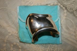 Vintage Elsa Peretti Tiffany Sterling Silver Bone Cuff Bracelet Left Hand Medium